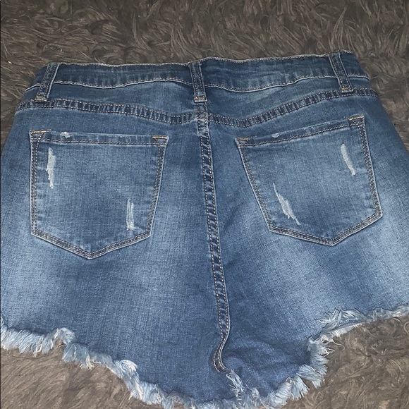 Jean shorts - Picture 2 of 3